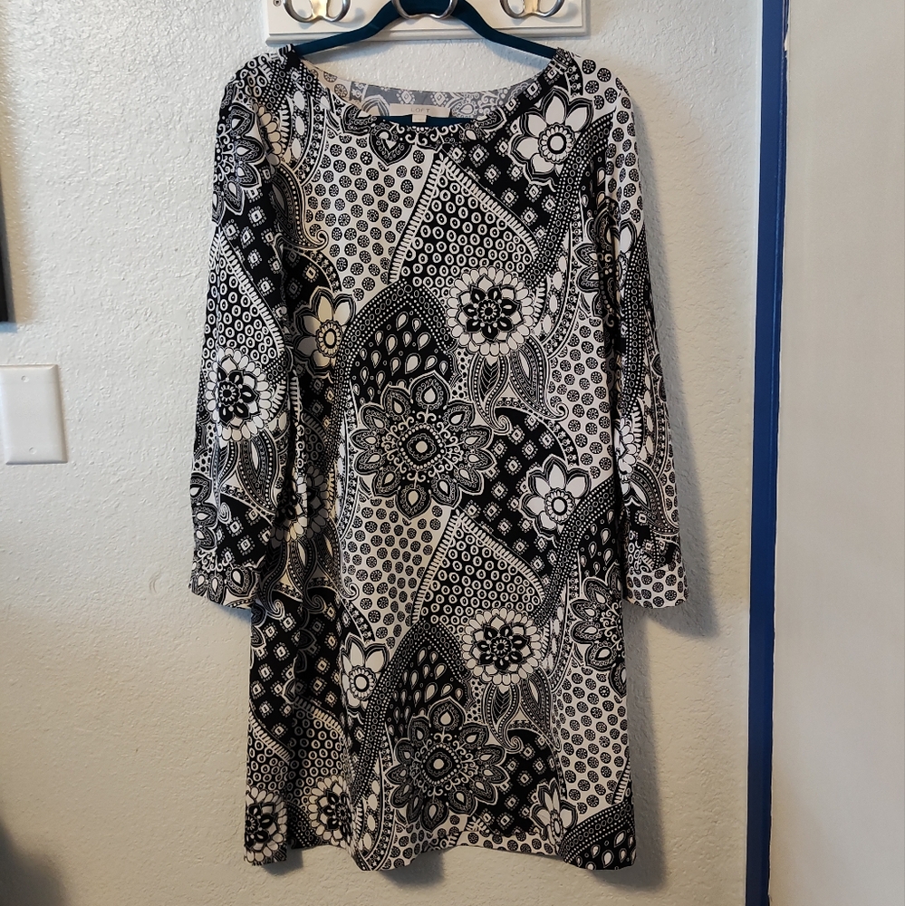 Black & White Paisley Loft Ann Taylor Dress Size Lg